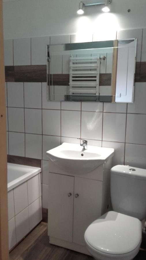 Domek Bialojany Экстерьер фото